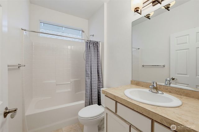 24196 NE 131st Terrace, Redmond, WA 98053