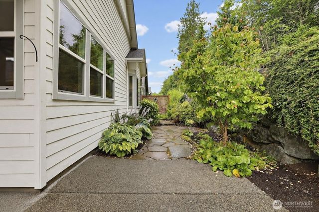 24196 NE 131st Terrace, Redmond, WA 98053