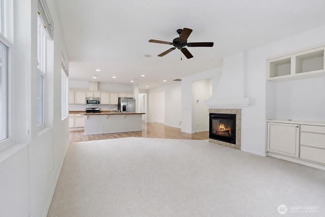 24196 NE 131st Terrace, Redmond, WA 98053