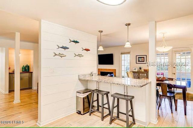 70 Shipyard Dr Apt 172, Hilton Head Island, SC 29928