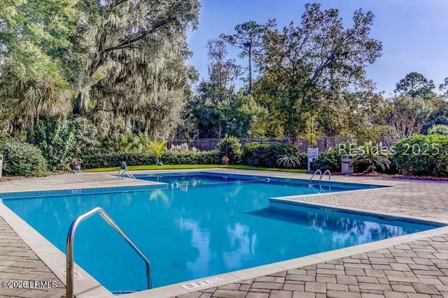 70 Shipyard Dr Apt 172, Hilton Head Island, SC 29928