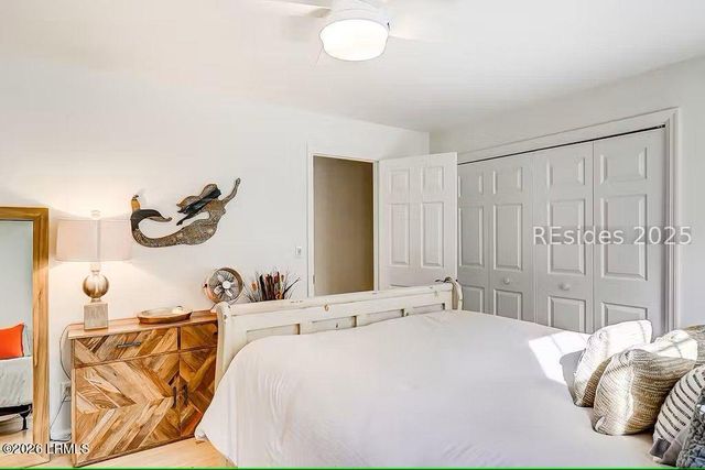 70 Shipyard Dr Apt 172, Hilton Head Island, SC 29928