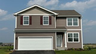 924 Cascade Drive, Pingree Grove, IL 60140