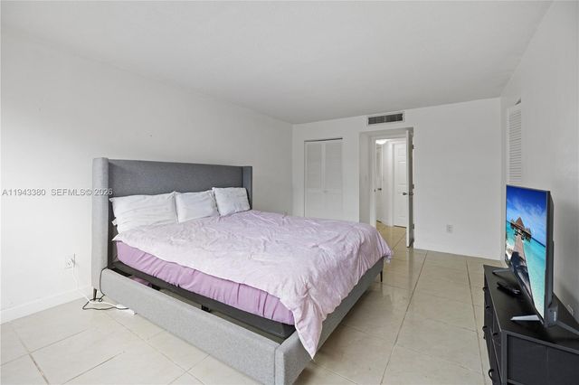 1501 NE 191st Street C216, Miami, FL 33179