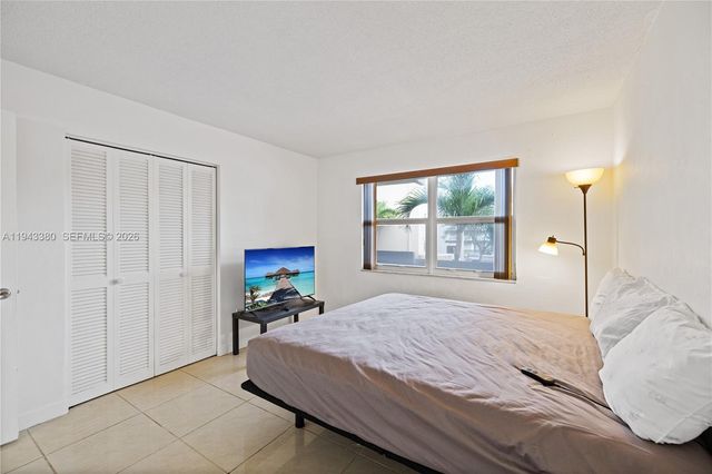 1501 NE 191st Street C216, Miami, FL 33179