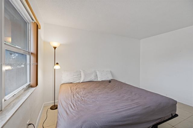 1501 NE 191st Street C216, Miami, FL 33179