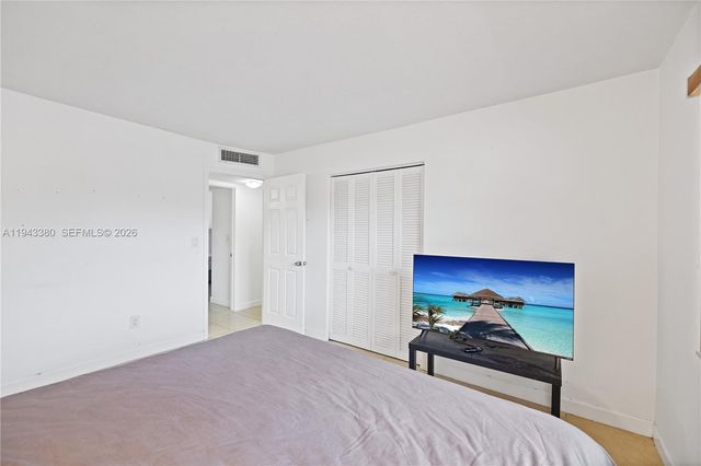 1501 NE 191st Street C216, Miami, FL 33179