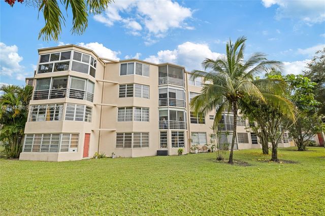 1501 NE 191st Street C216, Miami, FL 33179