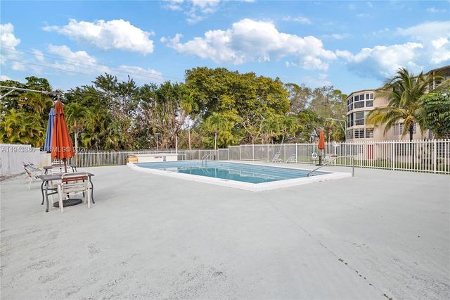 1501 NE 191st Street C216, Miami, FL 33179