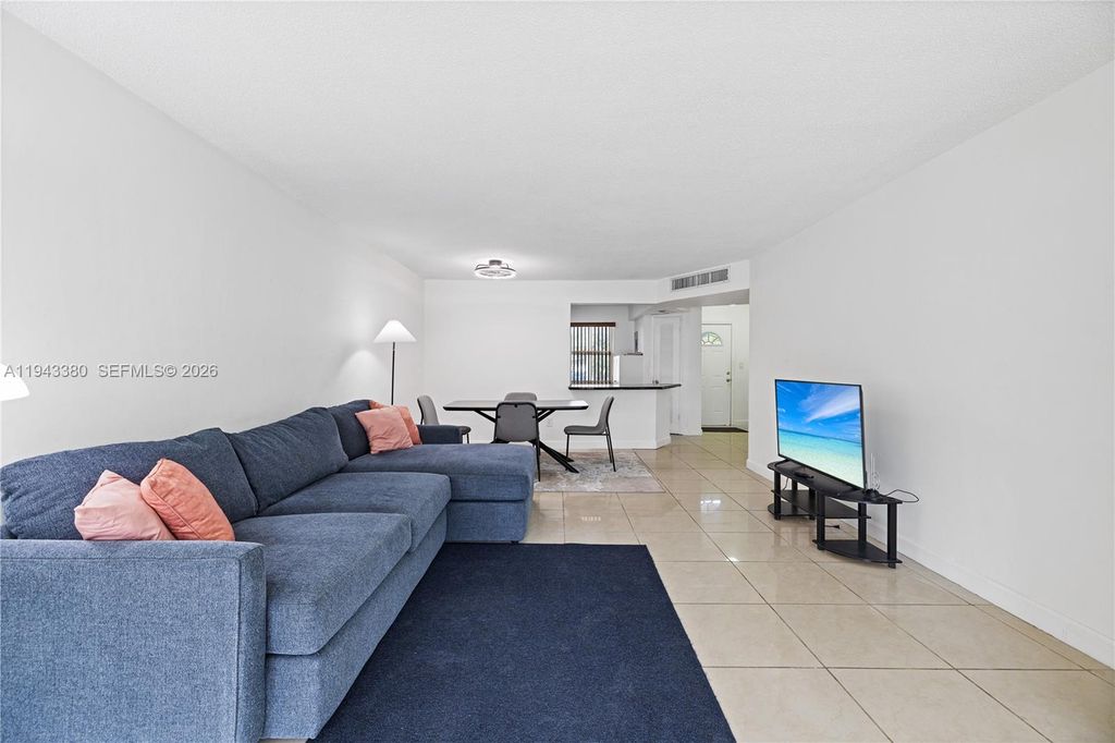 1501 NE 191st Street C216, Miami, FL 33179