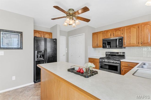 2134 Autumn Wood Drive, St Charles, MO 63303