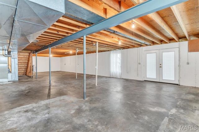 2134 Autumn Wood Drive, St Charles, MO 63303