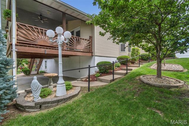 2134 Autumn Wood Drive, St Charles, MO 63303