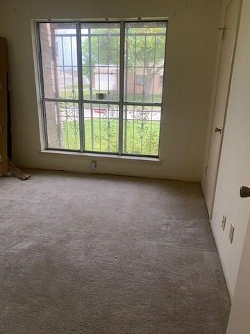 12207 Mckamy Drive, Houston, TX 77067