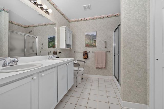198 Park Ridge Drive, Forks Twp, PA 18040
