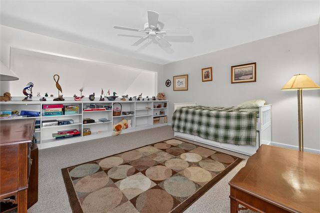 198 Park Ridge Drive, Forks Twp, PA 18040