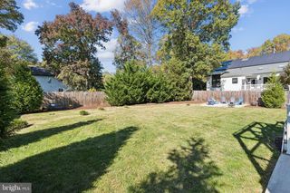 8518 RIVERSIDE RD, Alexandria, VA 22308