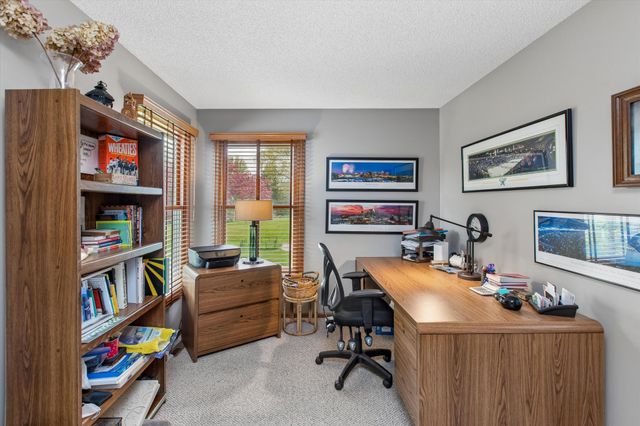 6325 Kalen Drive, Woodbury, MN 55129