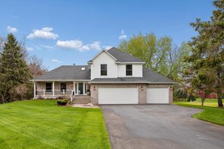 6325 Kalen Drive, Woodbury, MN 55129