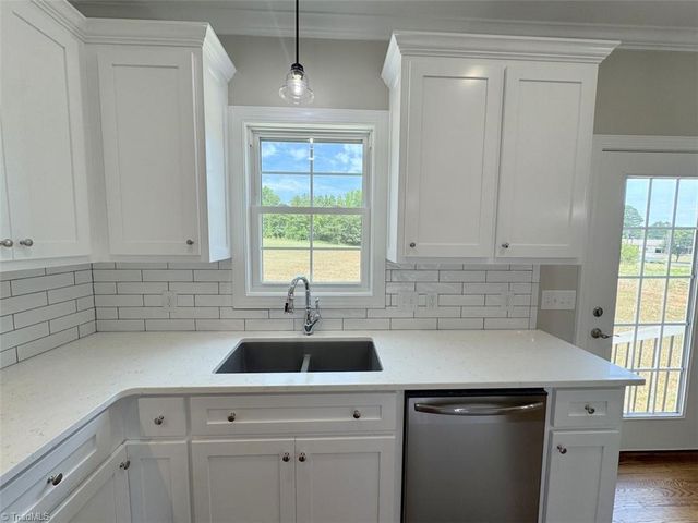 2916 Gibsonville Ossipee Road, Elon, NC 27244