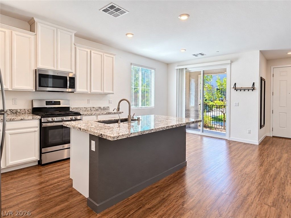 5730 Sky Pointe Drive 120, Las Vegas, NV 89130 — photo 2