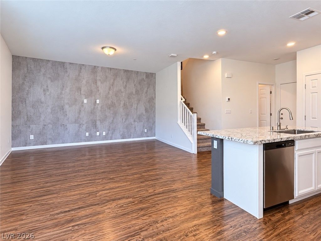 5730 Sky Pointe Drive 120, Las Vegas, NV 89130 — photo 4