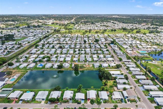 302 51ST AVENUE E, Bradenton, FL 34203