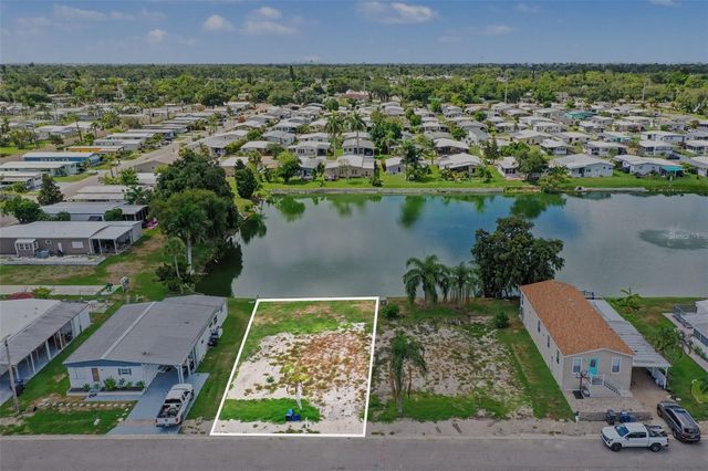 302 51ST AVENUE E, Bradenton, FL 34203
