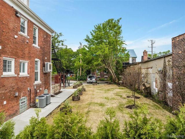 95 E Euclid Street 001, Detroit, MI 48202