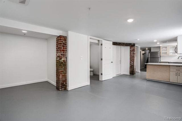 95 E Euclid Street 001, Detroit, MI 48202