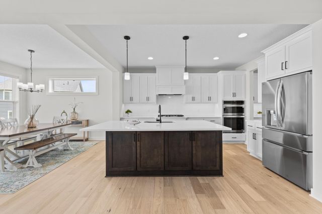 10122 Shadyview Lane N, Maple Grove, MN 55311