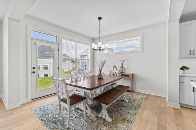 10122 Shadyview Lane N, Maple Grove, MN 55311