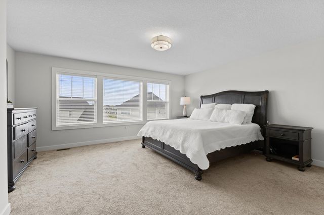 10122 Shadyview Lane N, Maple Grove, MN 55311
