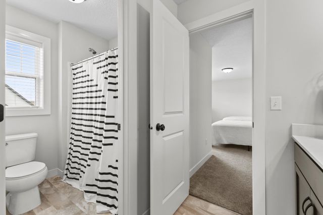 10122 Shadyview Lane N, Maple Grove, MN 55311
