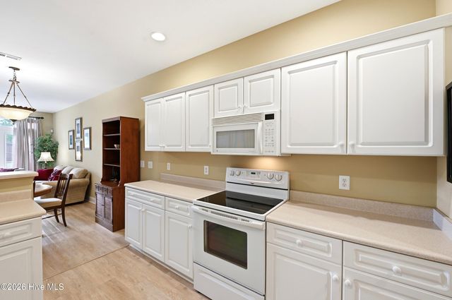 4325 Ashley Park Drive, Wilmington, NC 28412