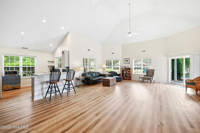 4325 Ashley Park Drive, Wilmington, NC 28412