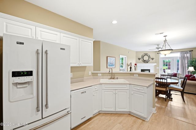4325 Ashley Park Drive, Wilmington, NC 28412