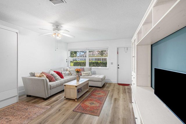 3015 SW 21ST Terrace 371B, Delray Beach, FL 33445