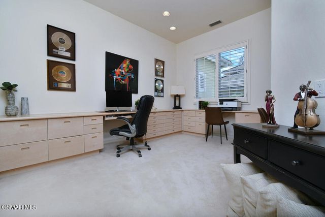 31775 Oak Ranch Court, Westlake Village, CA 91361