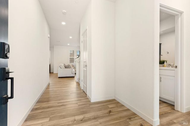 2874 Shaver St, Fairfield, CA 94533