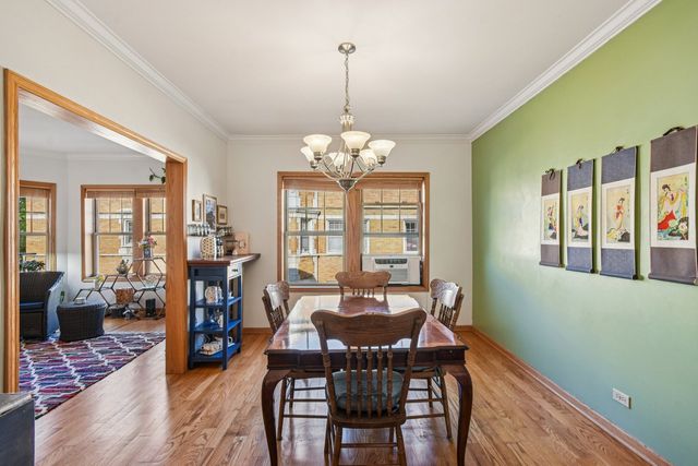 247 Washington Boulevard 3A, Oak Park, IL 60302