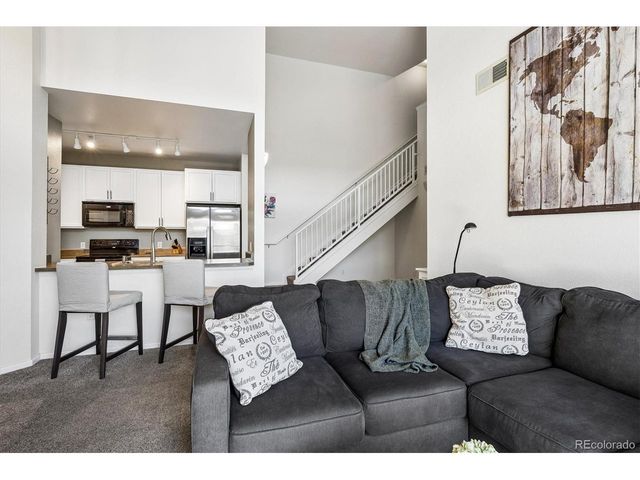 3890 S Dayton St 303, Aurora, CO 80014