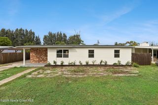 1061 Bianca Drive NE, Palm Bay, FL 32905
