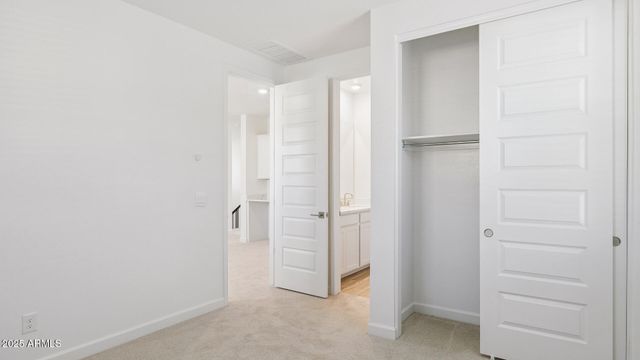 6980 W BUCKHORN Trail, Peoria, AZ 85383