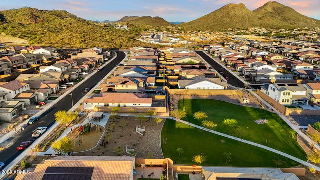 6980 W BUCKHORN Trail, Peoria, AZ 85383