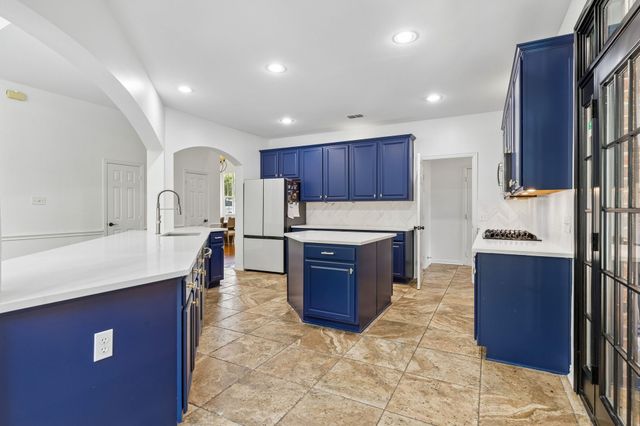 708 Brookwater Drive, Mckinney, TX 75071