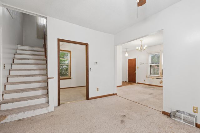 1087 Matilda Street, Saint Paul, MN 55117