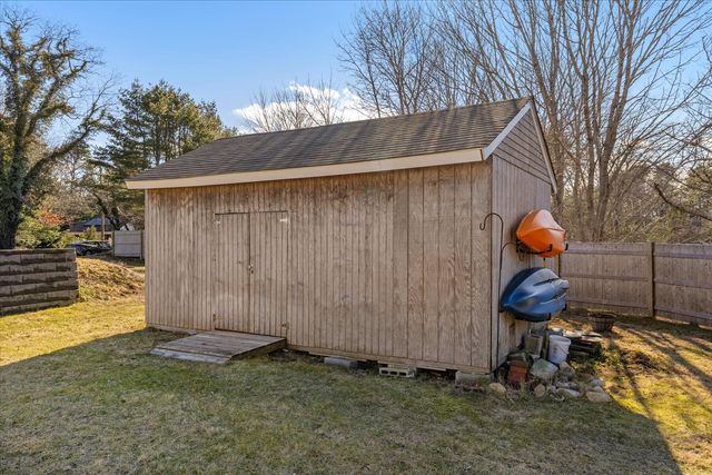 1115 Shootflying Hill Road, Centerville, MA 02632