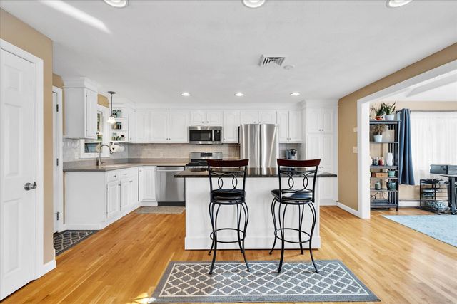 1115 Shootflying Hill Road, Centerville, MA 02632