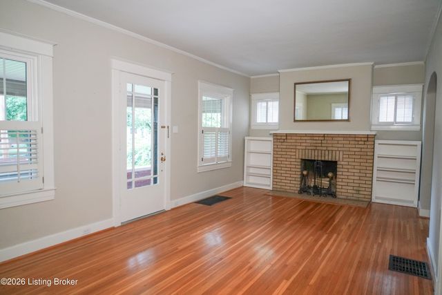 208 Oxford Pl, Louisville, KY 40207